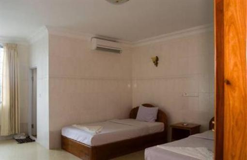 фото отеля Holiday Hotel Sihanoukville
