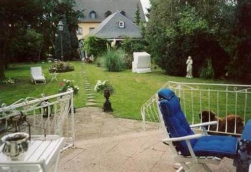 фото отеля Bastgen Bed & Breakfast