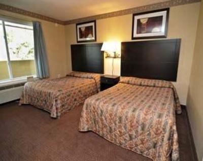 фото отеля Super 8 Old Saybrook