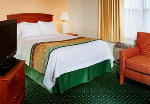 фото отеля Towneplace Suites Findlay