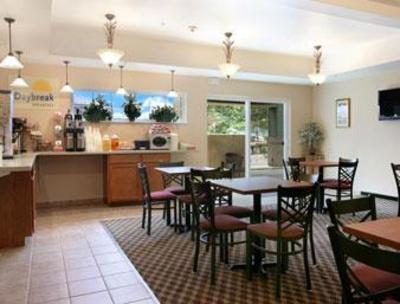 фото отеля Days Inn Manitou Springs
