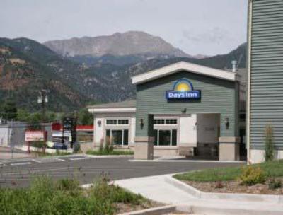 фото отеля Days Inn Manitou Springs