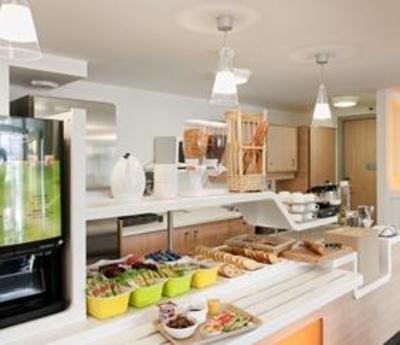 фото отеля Ibis Budget Rochefort