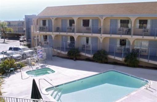 фото отеля Americas Best Value Inn Pacific Oceanside