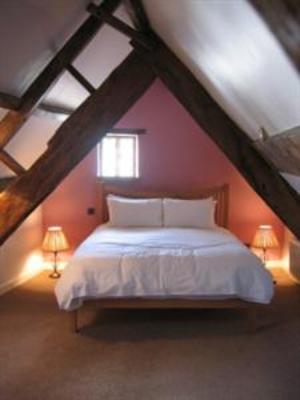 фото отеля The Kings Arms Hotel Abergavenny