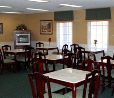 фото отеля Baymont Inn & Suites Waycross
