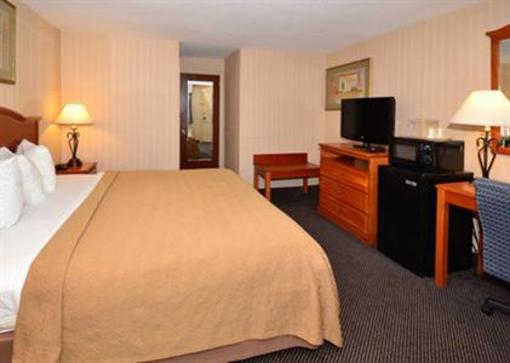 фото отеля Quality Inn Raynham