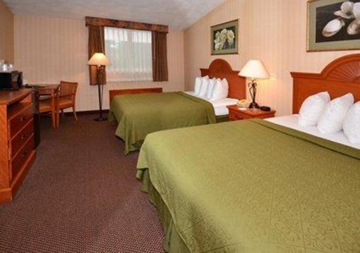 фото отеля Quality Inn Raynham