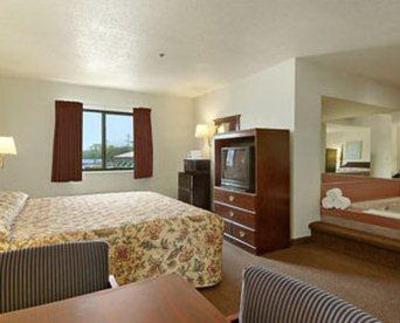 фото отеля Baymont Inn Metropolis