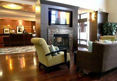 фото отеля Hampton Inn Suites Detroit-Canton