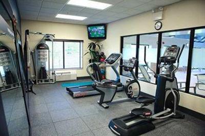 фото отеля Hampton Inn Suites Detroit-Canton