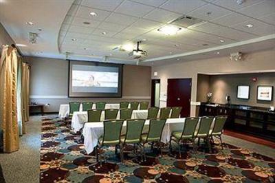 фото отеля Hampton Inn Suites Detroit-Canton
