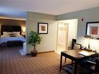 фото отеля Hampton Inn Suites Detroit-Canton