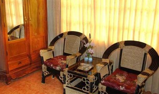фото отеля Lux Guest House