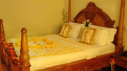фото отеля Lux Guest House