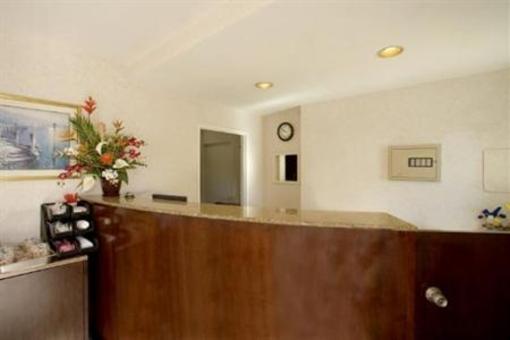фото отеля Americas Best Value Inn San Jose (California)