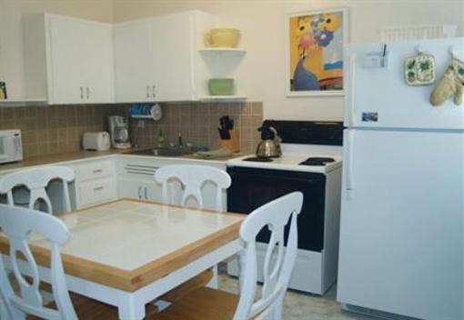 фото отеля Bahama Beach Club Apartments