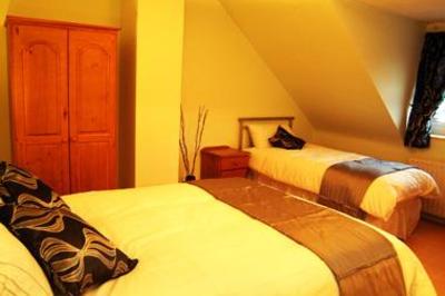 фото отеля Meadowpark Lodge