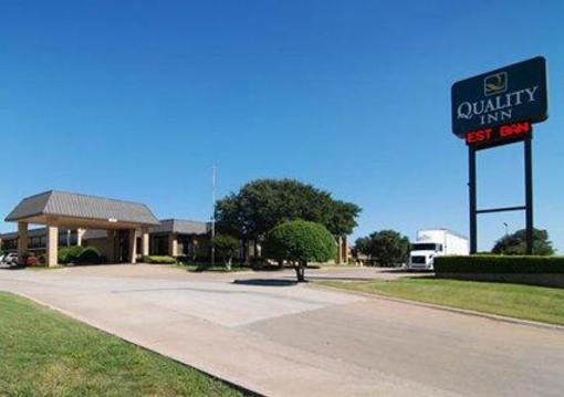фото отеля Quality Inn Mckinney