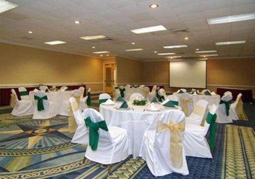 фото отеля Quality Inn Mckinney