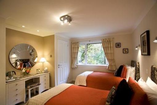 фото отеля Distant Hills Guest House