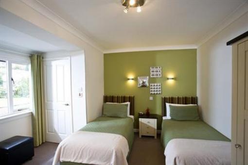 фото отеля Distant Hills Guest House