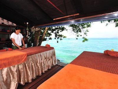 фото отеля Koh Ngai Cliff Beach Resort