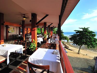 фото отеля Koh Ngai Cliff Beach Resort