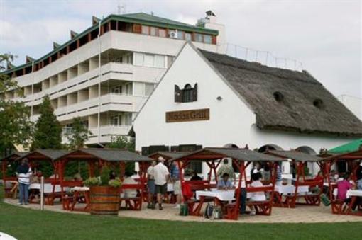 фото отеля Hotel Marina Port