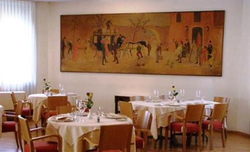 фото отеля Albergo Stazione Da Totò Hotel Mendrisio