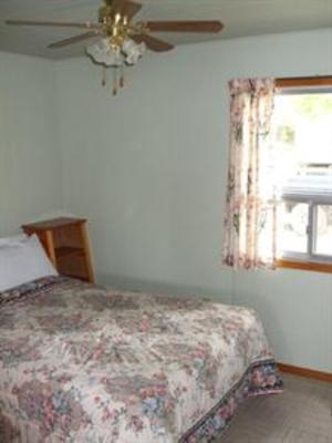 фото отеля Golden Beach Resort Cobourg