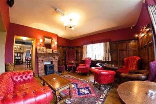 фото отеля The Dog and Doublet Inn Sandon