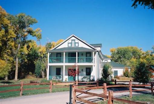 фото отеля Elk Mountain Resort Hotel Montrose