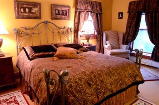 фото отеля Elk Mountain Resort Hotel Montrose