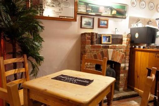 фото отеля The Cross Keys Inn Frome