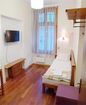 фото отеля Hello Sofia Guesthouse