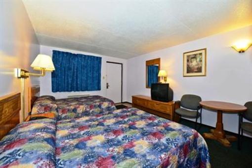 фото отеля Canadas Best Value Inn Kitchener