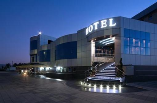 фото отеля Hotel Zeneva Kragujevac