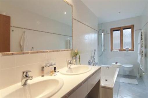 фото отеля Trinkl Holiday Apartments