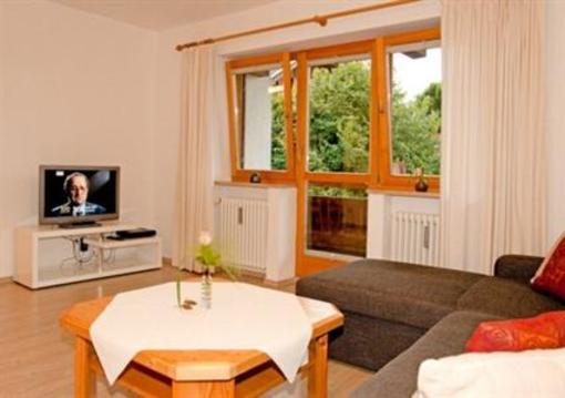 фото отеля Trinkl Holiday Apartments