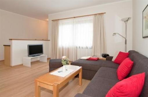 фото отеля Trinkl Holiday Apartments