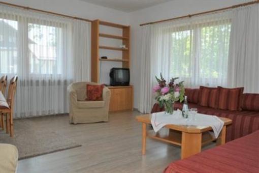 фото отеля Trinkl Holiday Apartments
