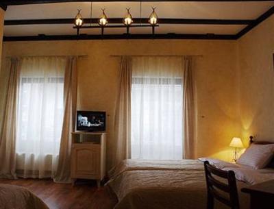 фото отеля Avalon Rooms Oradea