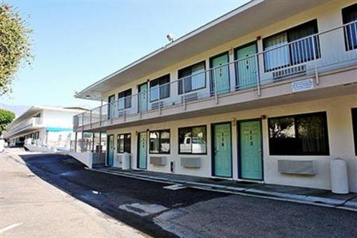 фото отеля Motel 6 - State Street