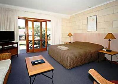 фото отеля Loch Ard Motor Inn