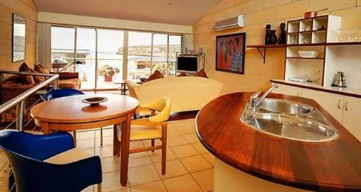 фото отеля Loch Ard Motor Inn