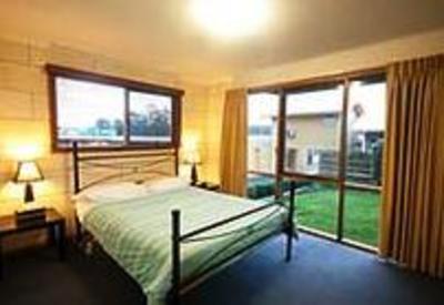 фото отеля Loch Ard Motor Inn