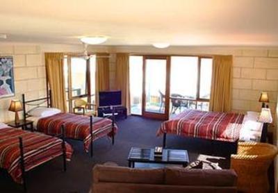 фото отеля Loch Ard Motor Inn
