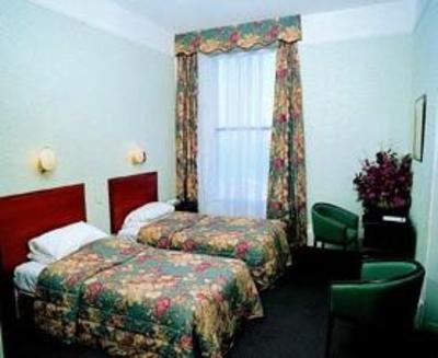 фото отеля Royal Lion Hotel