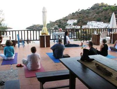 фото отеля Oasis Hotel Loutro